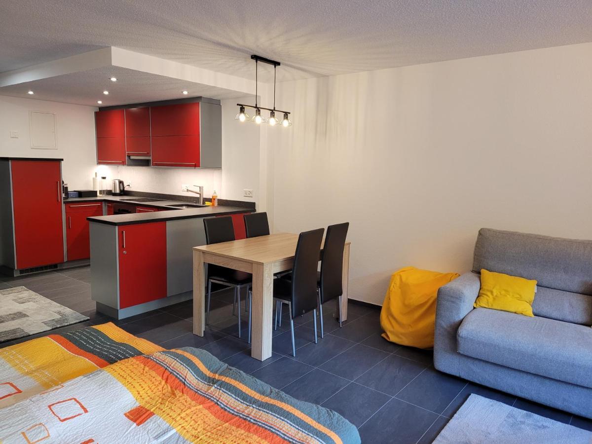 In Mit Toller Aussicht Aufs Dorf Apartment *